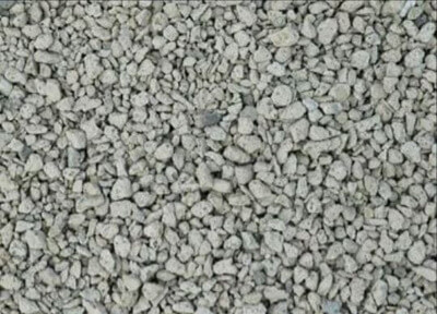 VETISA- Toskanski Zeolit za vrt– Kabasit 0,7-2 mm termično aktiviran 15 kg/48/EP